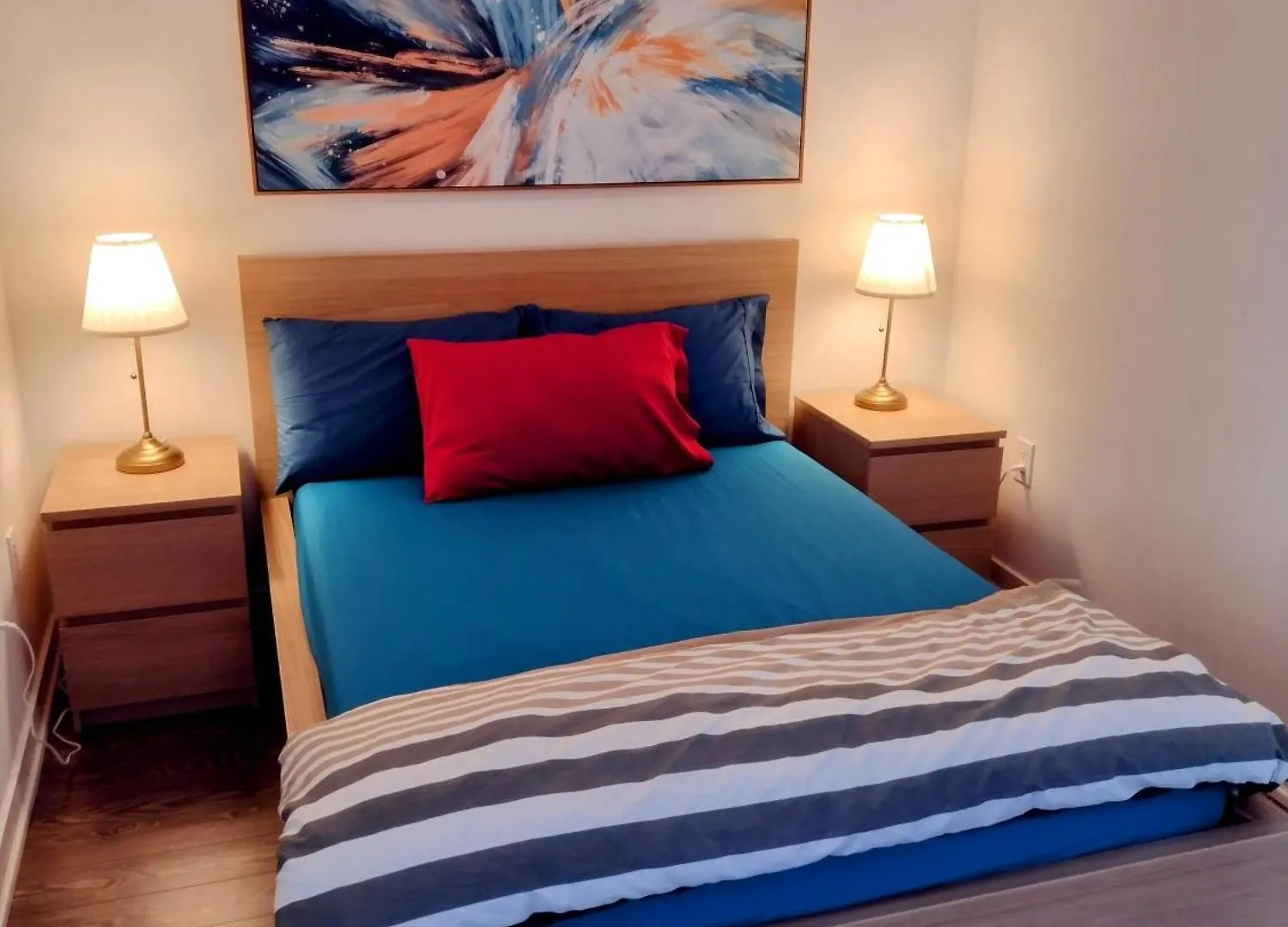 Apartment Downtown Toronto Condo, Free Indoor Parking With Amazing View